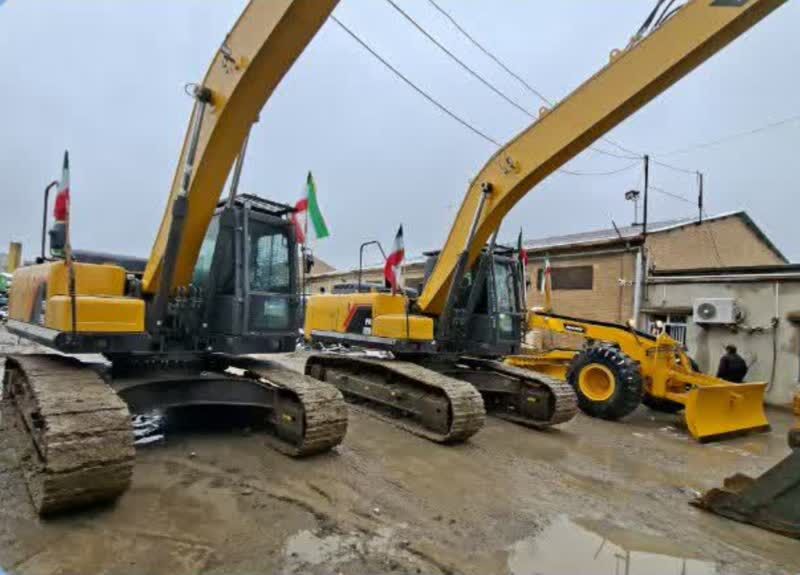 تجهیز شبکه های آبیاری مغان و خداآفرین به ناوگان ماشین آلات جدید